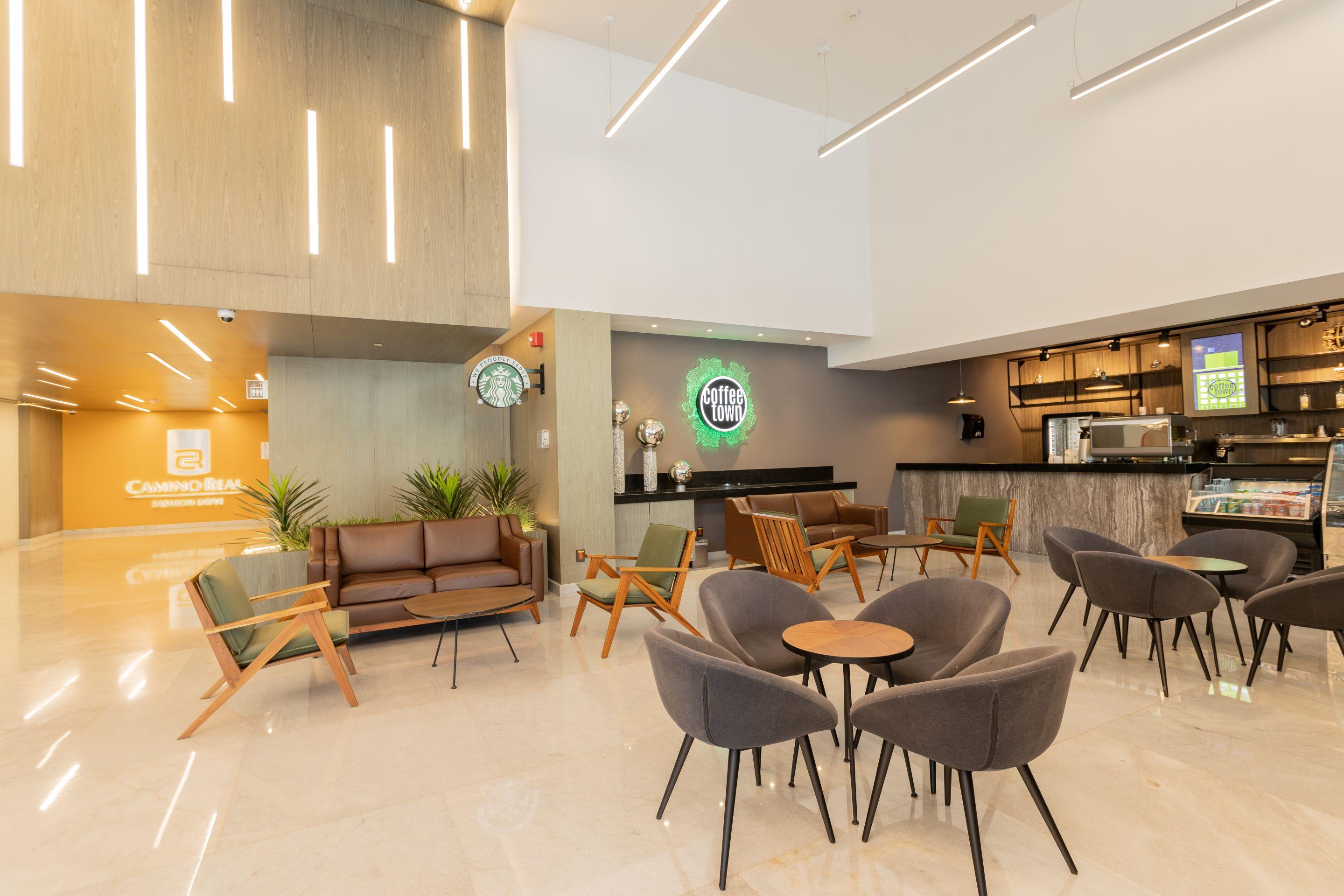 Camino Real Fashion Drive Monterrey Hotel San Pedro Garza Garcia Luaran gambar The lounge at the airport.