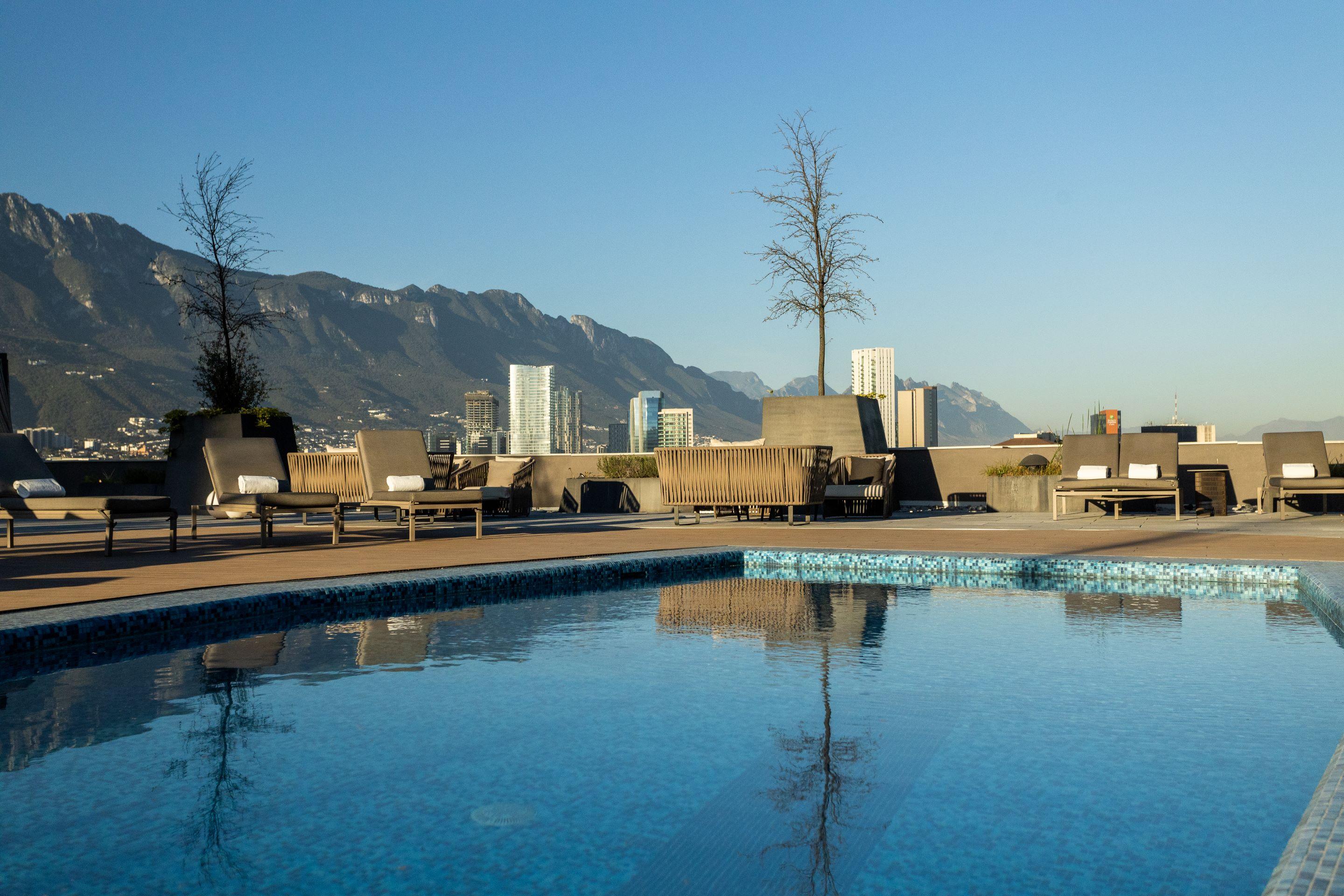 Camino Real Fashion Drive Monterrey Hotel San Pedro Garza Garcia Luaran gambar View of the city from the hotel