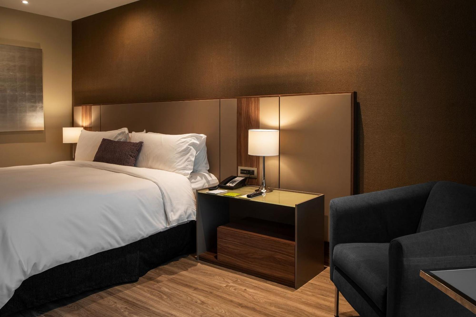 Camino Real Fashion Drive Monterrey Hotel San Pedro Garza Garcia Luaran gambar A room at the hotel