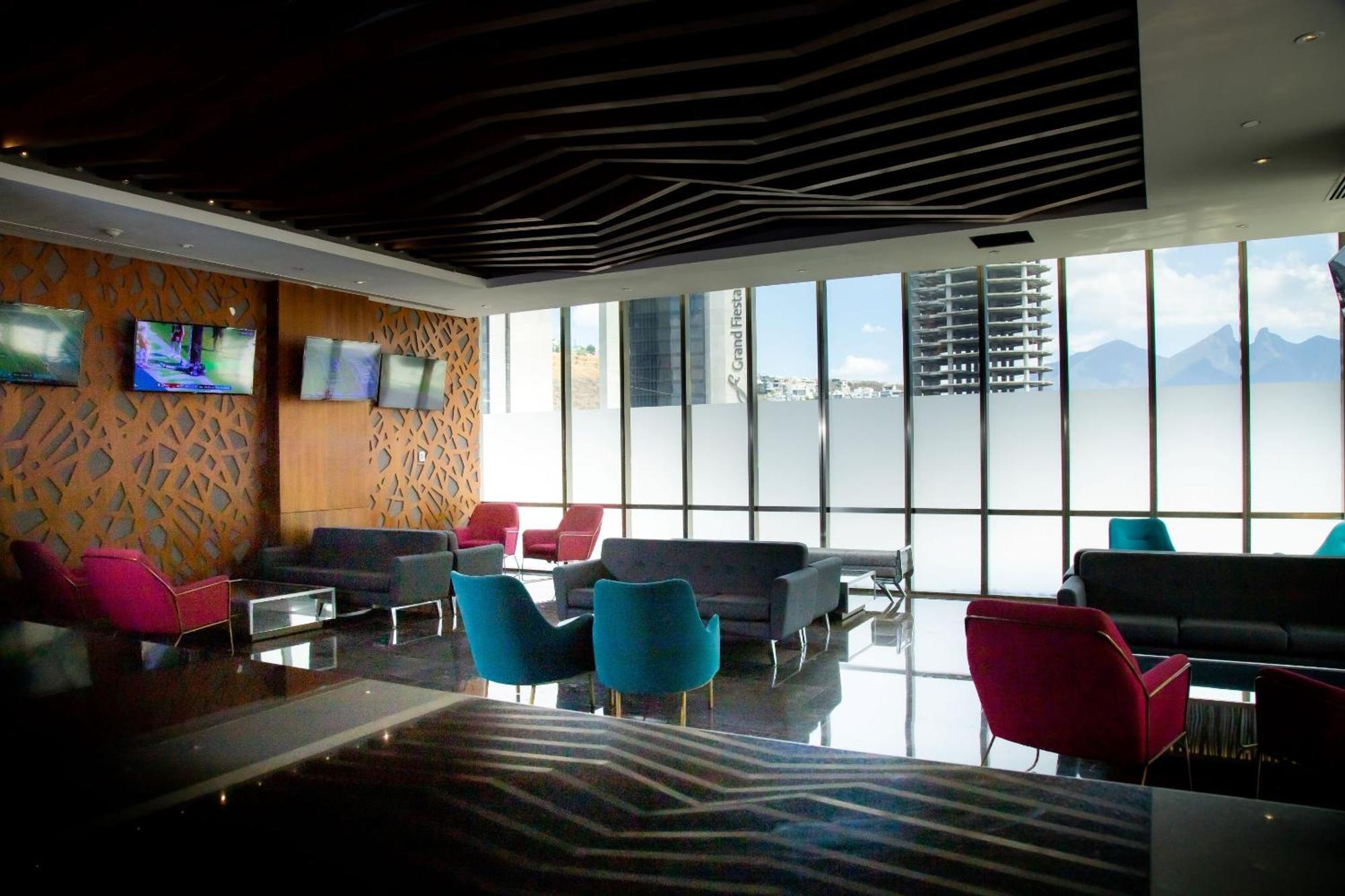 Camino Real Fashion Drive Monterrey Hotel San Pedro Garza Garcia Luaran gambar The airport's VIP lounge